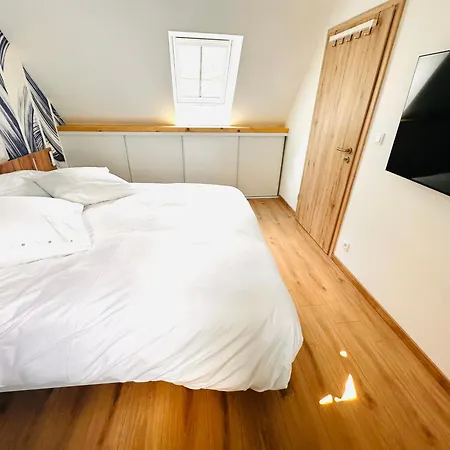 Duplex Hyper Centre Neuf Calme Parking